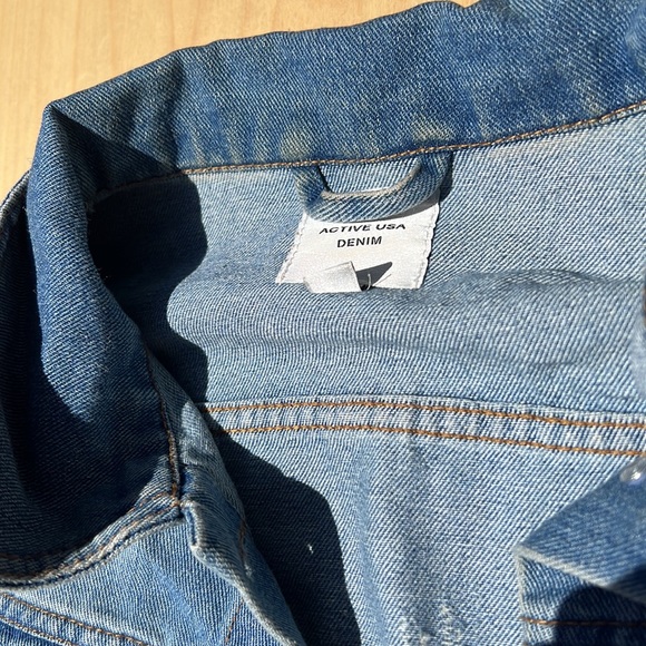 Jean Jacket - Picture 2 of 3